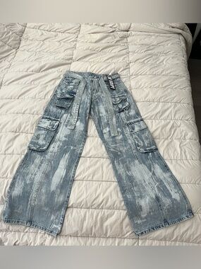 The Kript brand new cargo pants size small